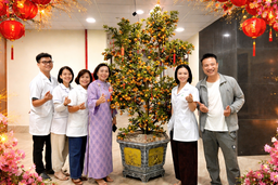 Lãnh đạo UBND xã Ân Thi thăm và chúc Tết Bệnh viện Đa khoa Ân Thi ngày Mùng 1 Tết Bính Ngọ 2026